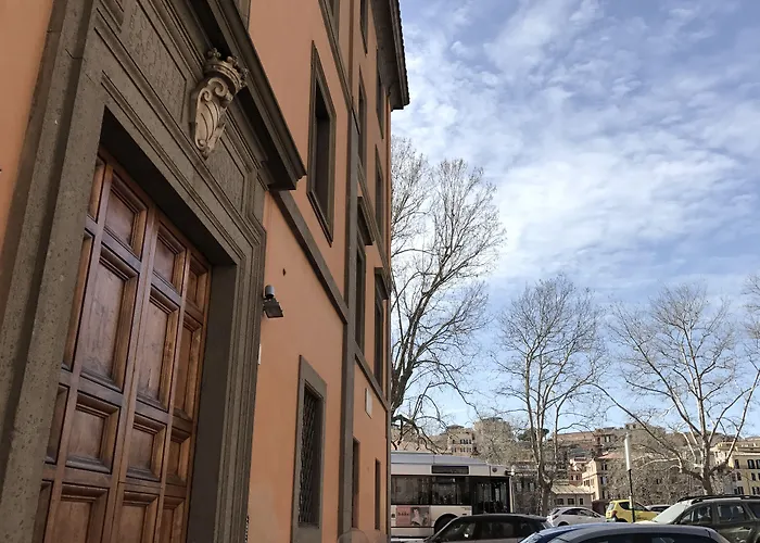 Konukevi Maison Pellegrino 3*